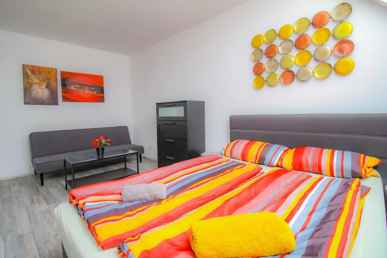 Private Triple Bedroom In Shared Apartment Dw171-4 Wien