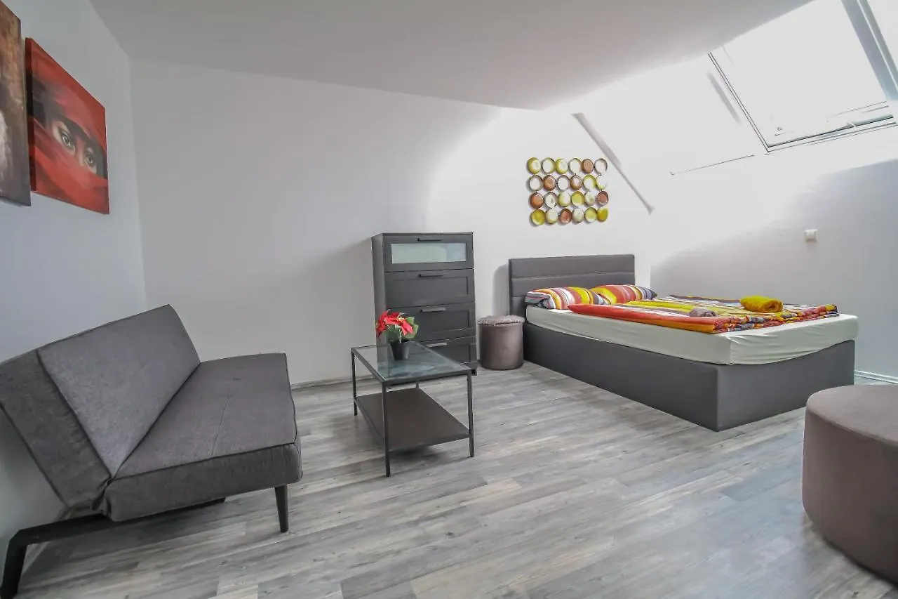 Private Triple Bedroom In Shared Apartment Dw171-4 Wien