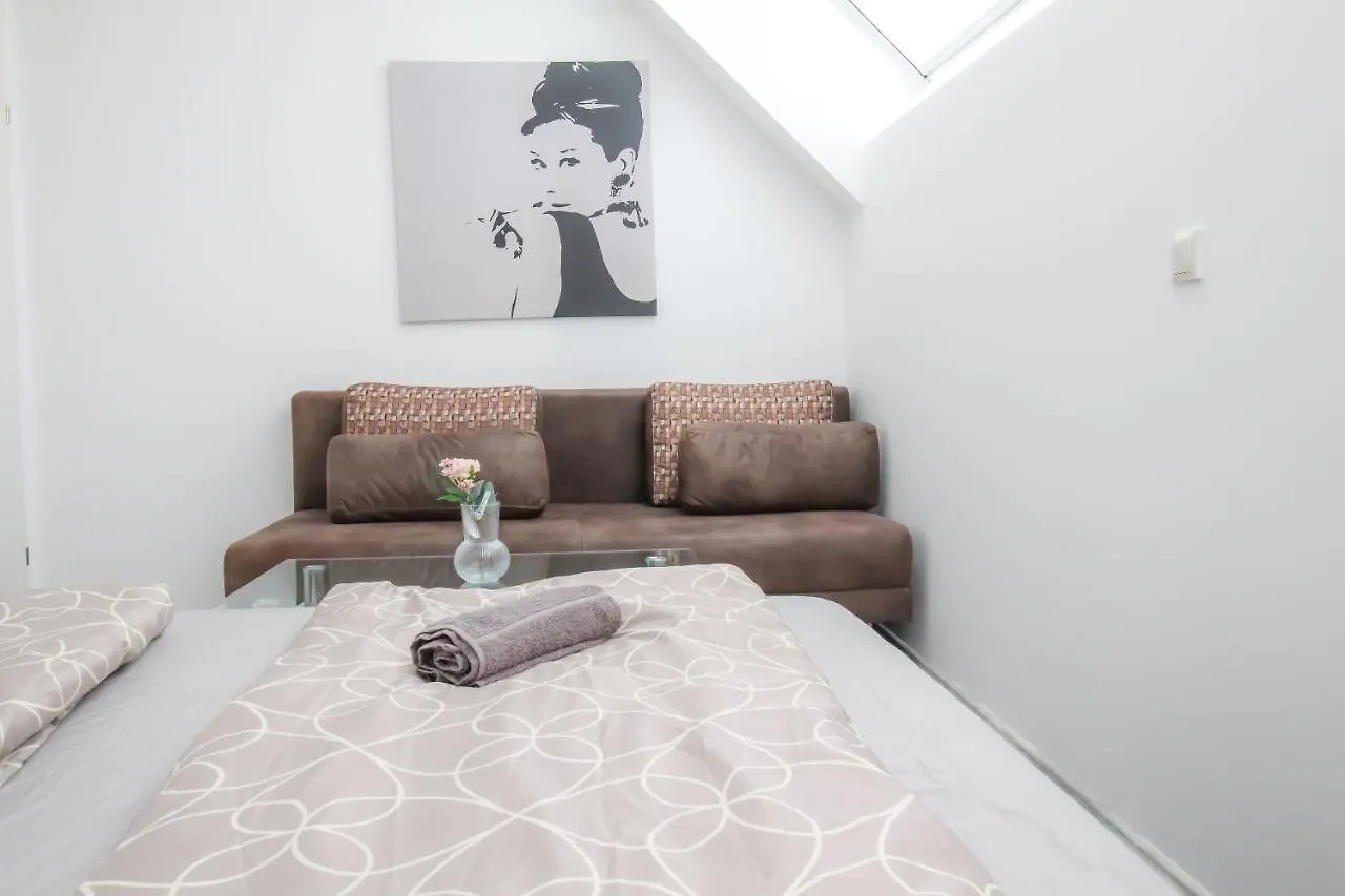 Private Triple Bedroom In Shared Apartment Dw171-4 Wien Österreich
